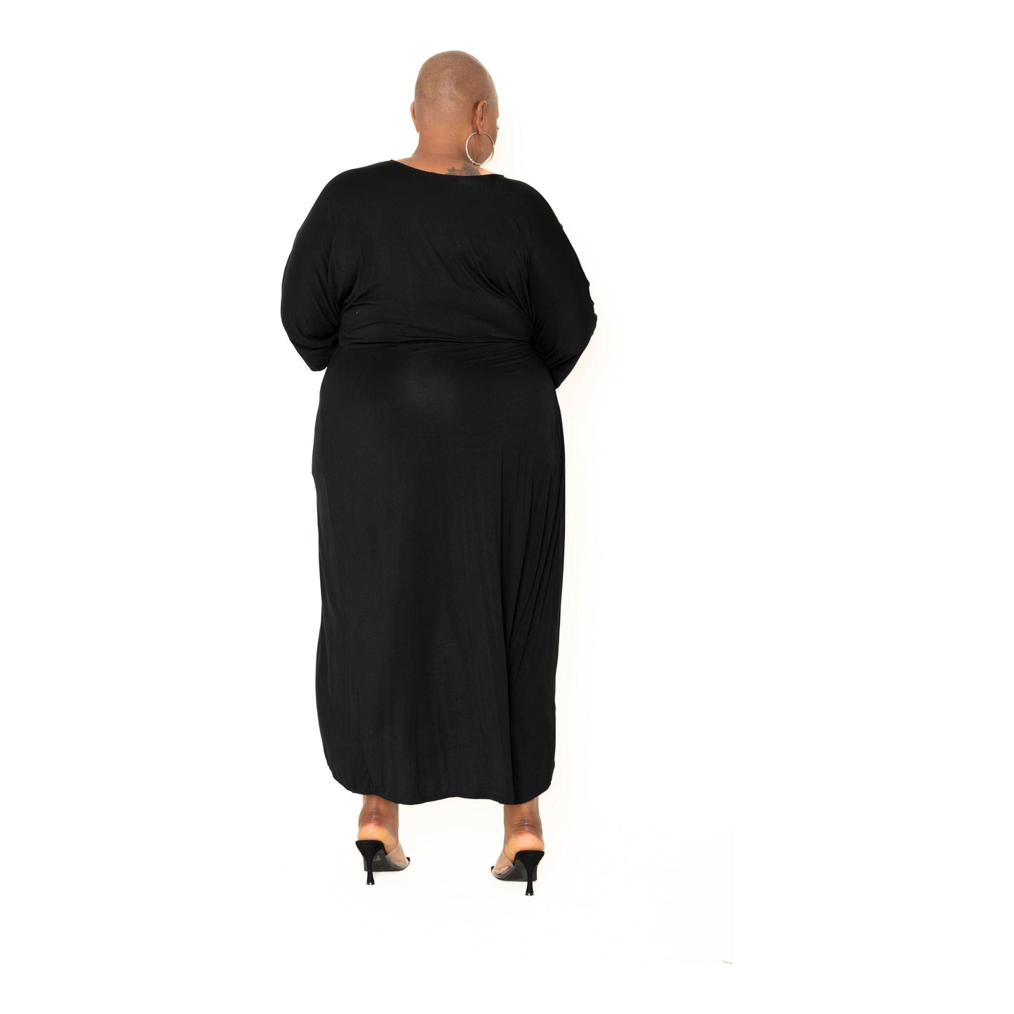 She Could Never Dress