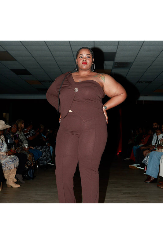 The Onyx Asymmetric Power Suit